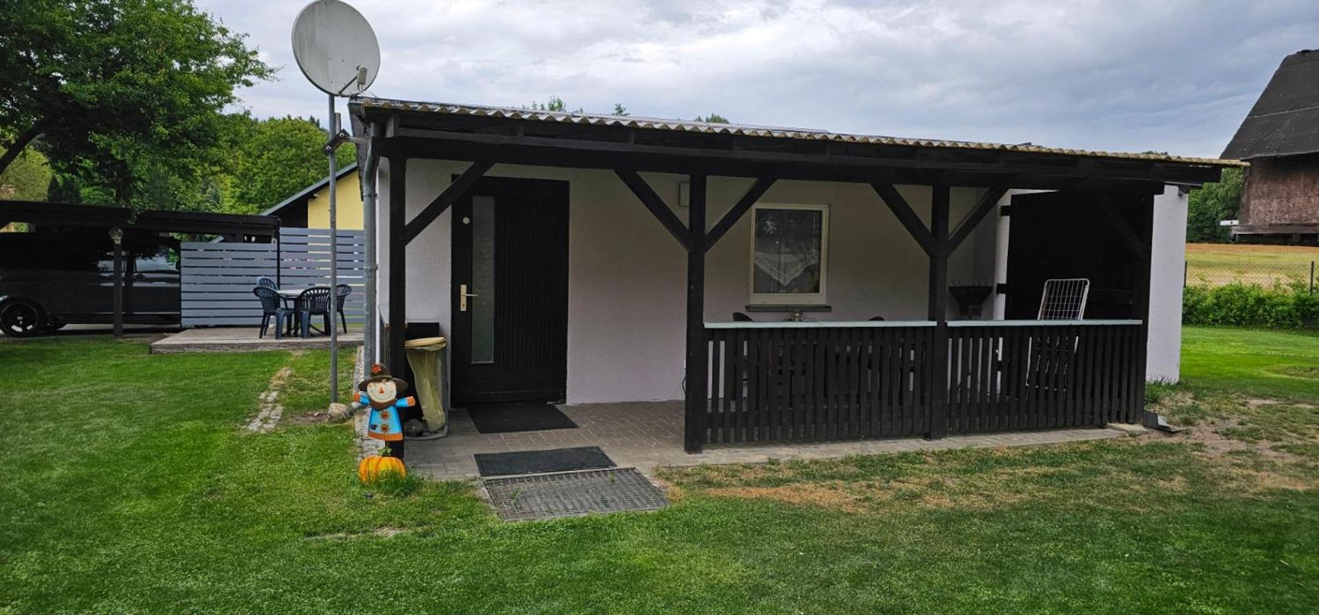 Ferienhaus-Am-Scharmuetzelsee Wendisch Rietz Exterior foto